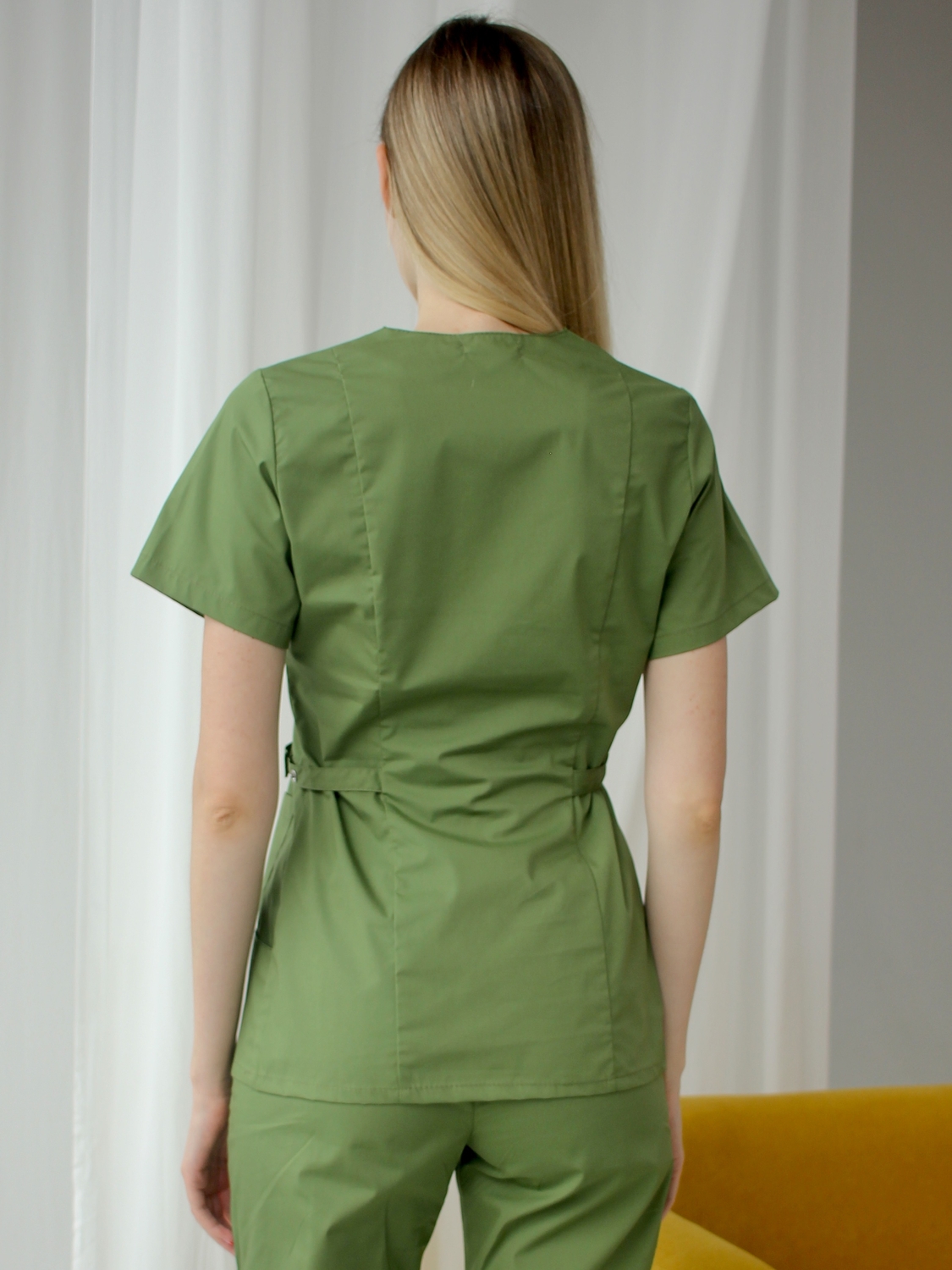 Медичний костюм жіночий оливковий з еластаном 15-03